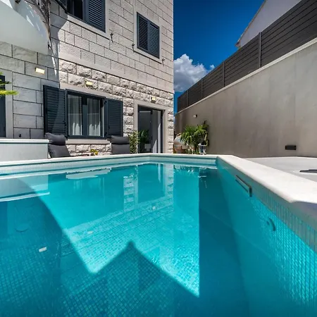 Apartment One B With Heated Private Pool Dubrovnik Exterior photo