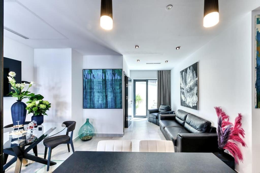 Apartment One B With Heated Private Pool Dubrovnik