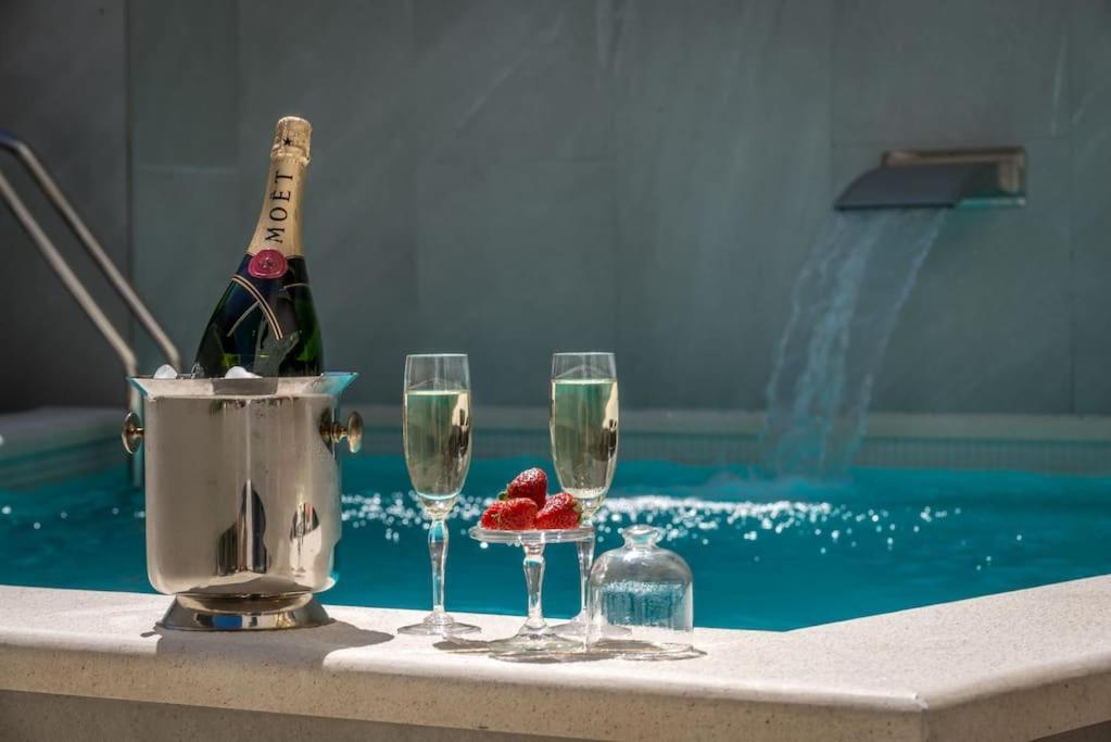 Apartment One B With Heated Private Pool *