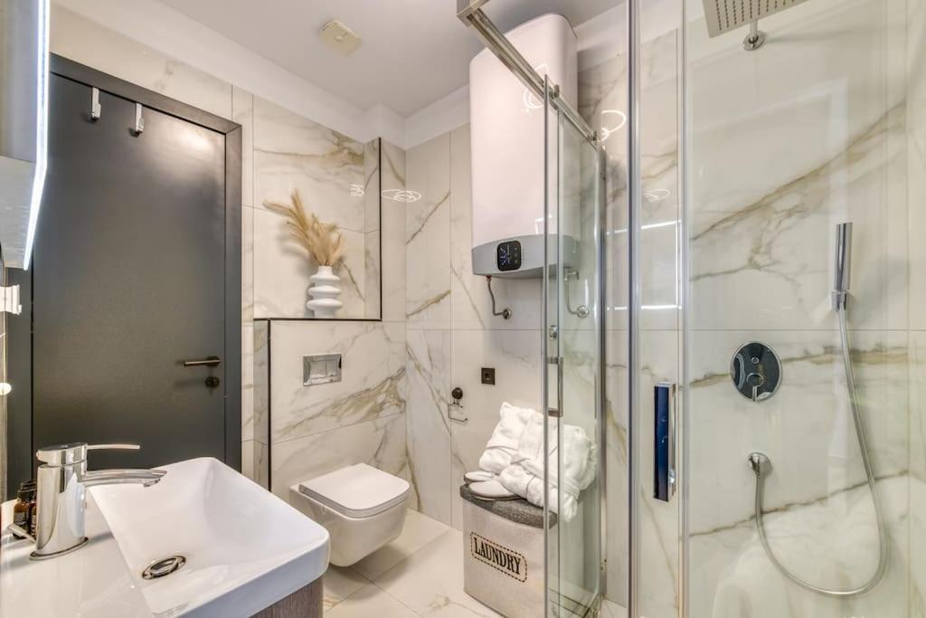 Apartment One B With Heated Private Pool Dubrovnik