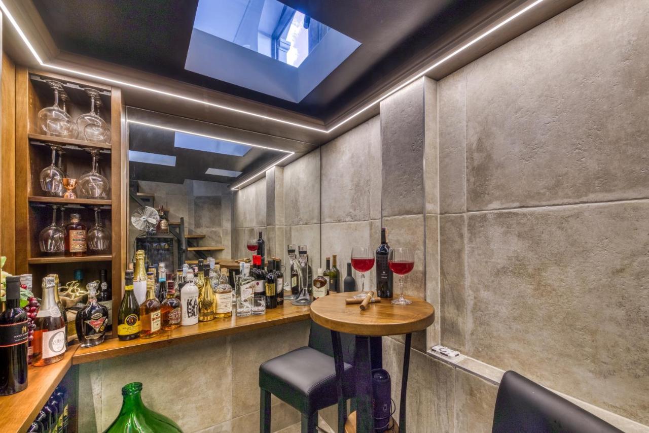 One B With Heated Private Pool Apartment